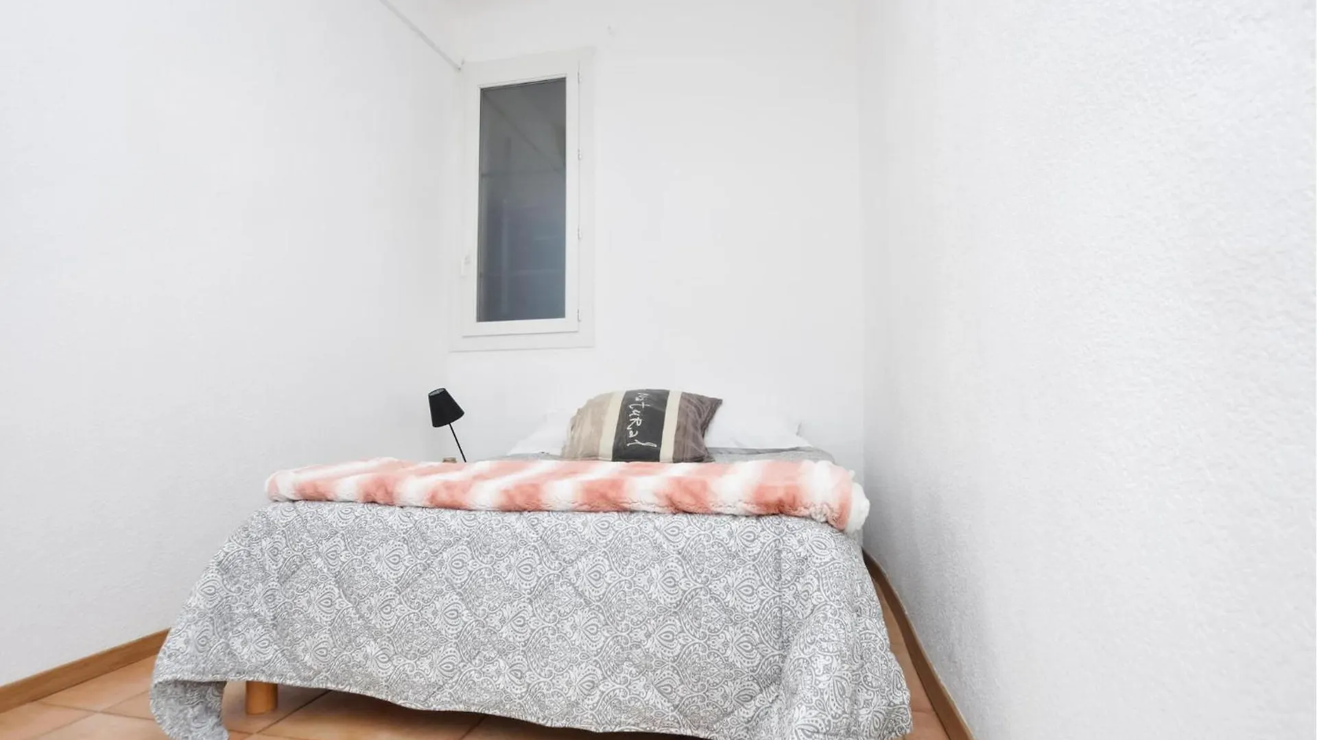 1 Bedroom Stunning Apartment In Barjols France